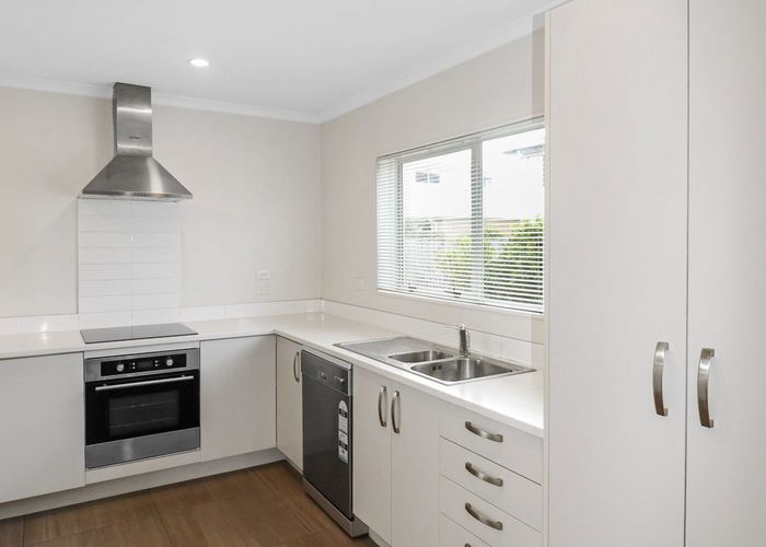  at 14 Koko Mews, Mangere Bridge, Manukau City, Auckland
