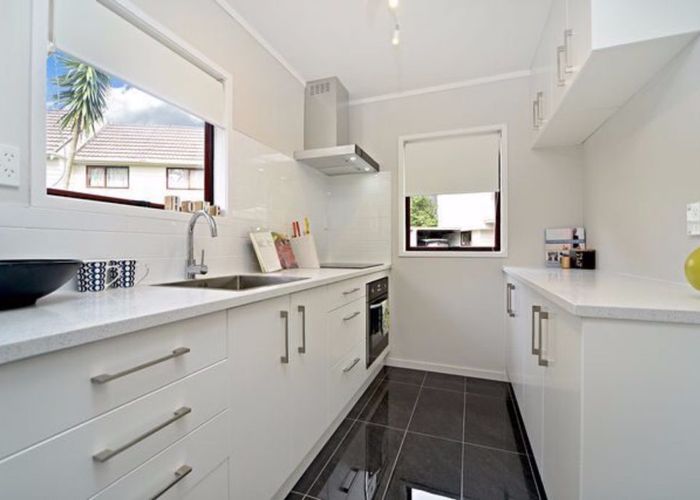  at 10/19A Gray Avenue, Mangere East, Manukau City, Auckland