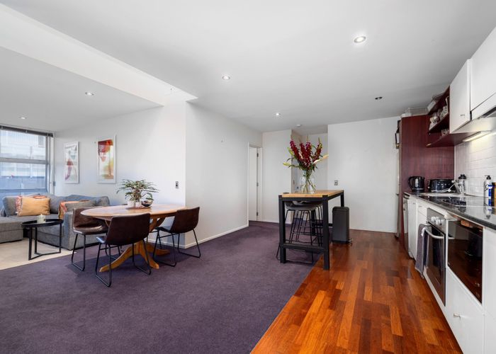  at 2E/2 Dickens Street, Grey Lynn, Auckland City, Auckland