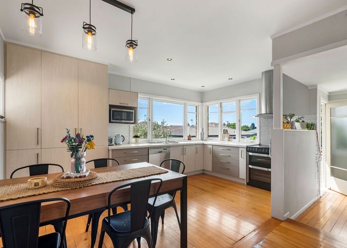  at 12 Hillstone Avenue, Gate Pa, Tauranga, Bay Of Plenty