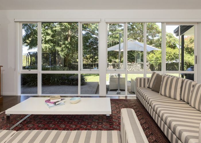  at 42 Mountain Road, Epsom, Auckland