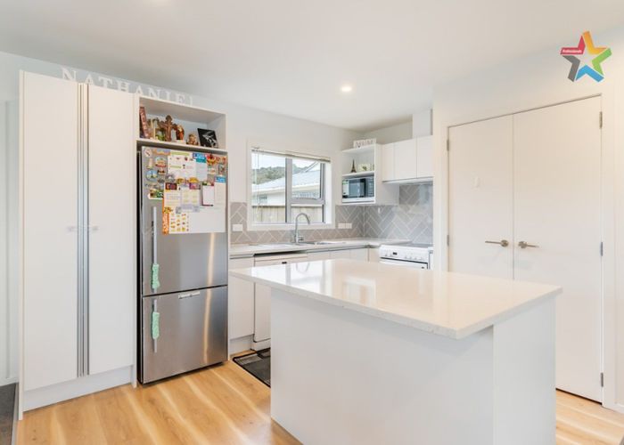  at A/25 Wainuiomata Road, Wainuiomata, Lower Hutt