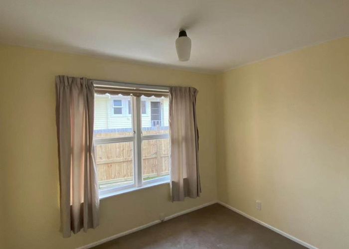  at 57 Maioro Street, New Windsor, Auckland City, Auckland