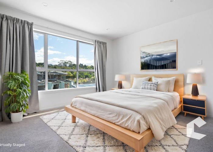  at 1/ 10 Vinifera Place, Albany, North Shore City, Auckland
