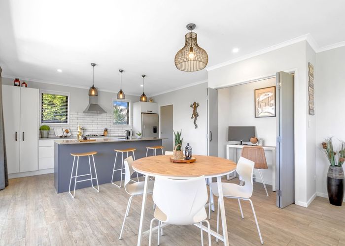  at 6 Tavarnya Way, Patumahoe, Franklin, Auckland