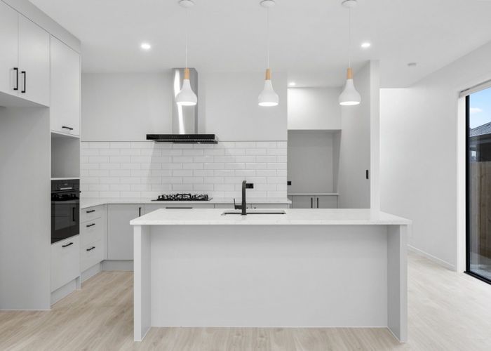  at 21 Akakura Terrace, Peacocke, Hamilton