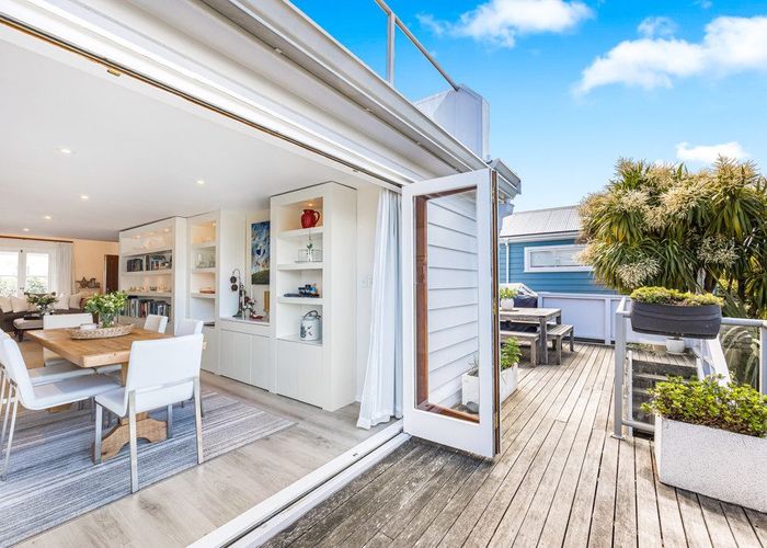  at 14 Domain Street, Devonport, North Shore City, Auckland