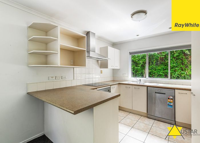  at 18 Stolford Crescent, New Lynn, Waitakere City, Auckland