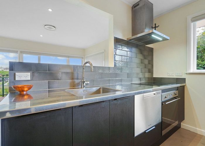  at 261A River Road, Claudelands, Hamilton