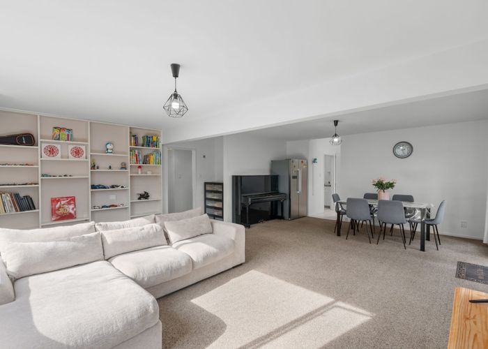  at 1/8 Cottesmore Close, Burnside, Christchurch City, Canterbury