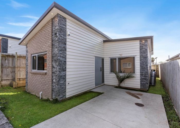  at 47B Senator Drive, Manurewa, Manukau City, Auckland