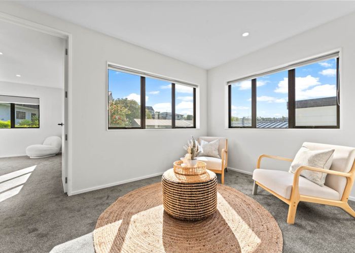  at 83A Penzance Road, Mairangi Bay, North Shore City, Auckland