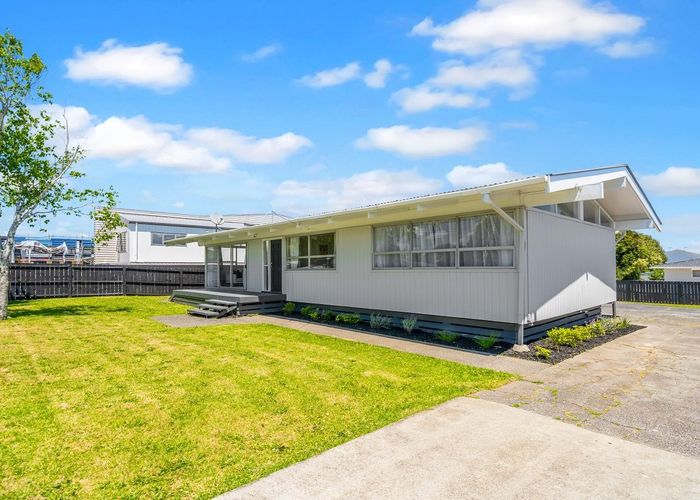  at 127 Coxhead Road, Manurewa, Manukau City, Auckland