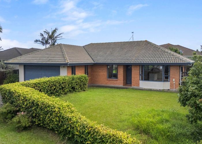  at 10 Frank Bunce Grove, Flat Bush, Manukau City, Auckland