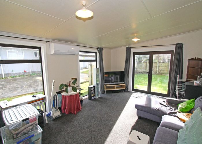  at 2/4 Kenmore Street, Westown, New Plymouth, Taranaki