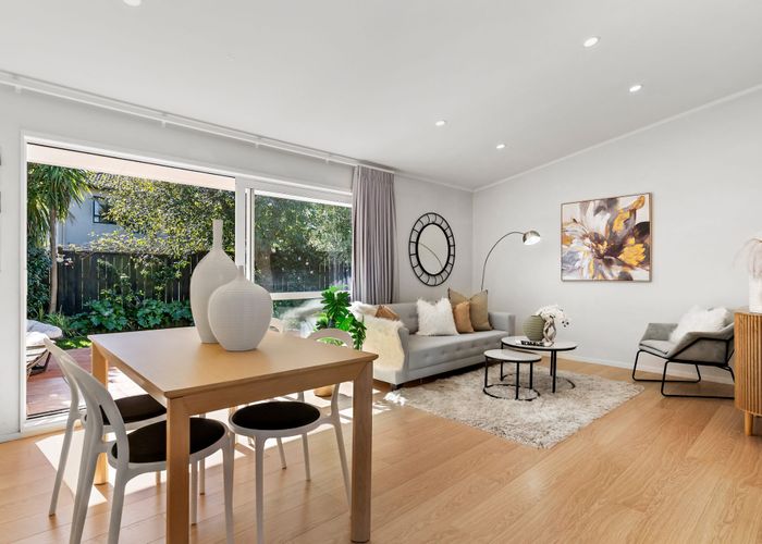  at 1/38 William Souter Street, Forrest Hill, North Shore City, Auckland