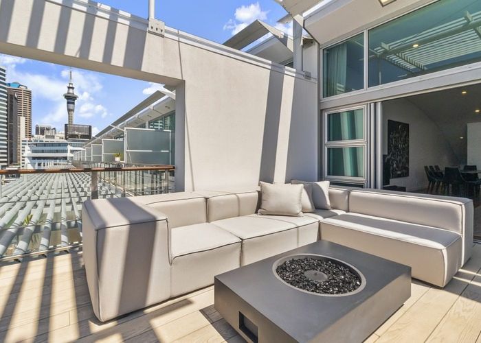  at 51/139 Quay Street, City Centre, Auckland City, Auckland