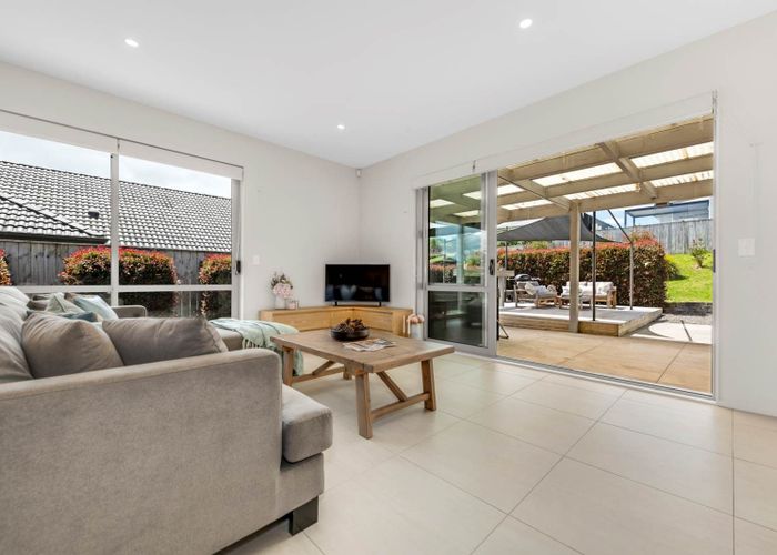  at 17 Kibblewhite Avenue, Beachlands, Manukau City, Auckland