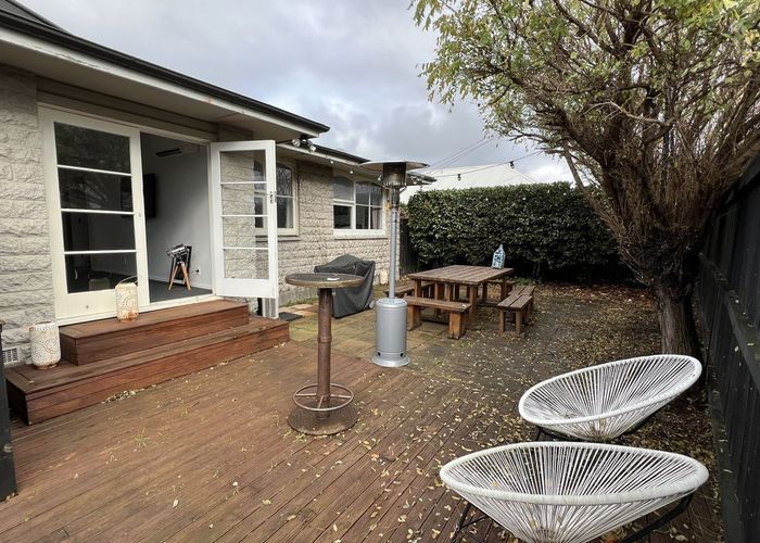  at 1/164 Avonhead Road, Avonhead, Christchurch