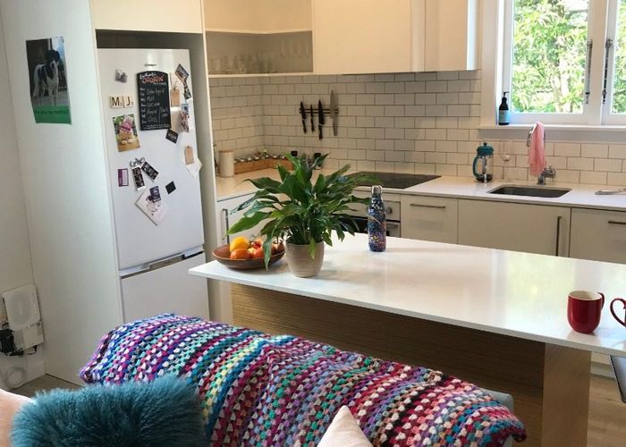  at 2/86 Roxburgh Street, Mount Victoria, Wellington, Wellington