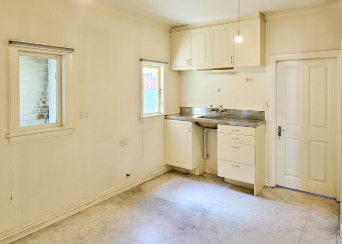 at 23 Nelson Street, Petone, Lower Hutt