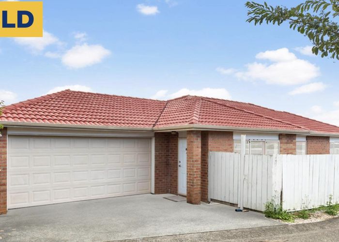  at 50 Garelja Road, Henderson, Auckland