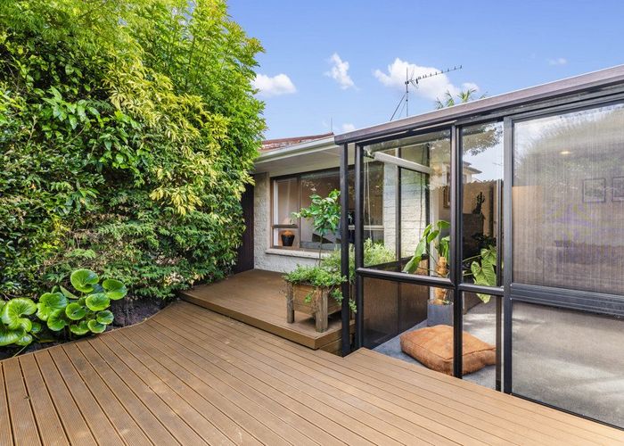  at 3/64 Buckley Road, Epsom, Auckland