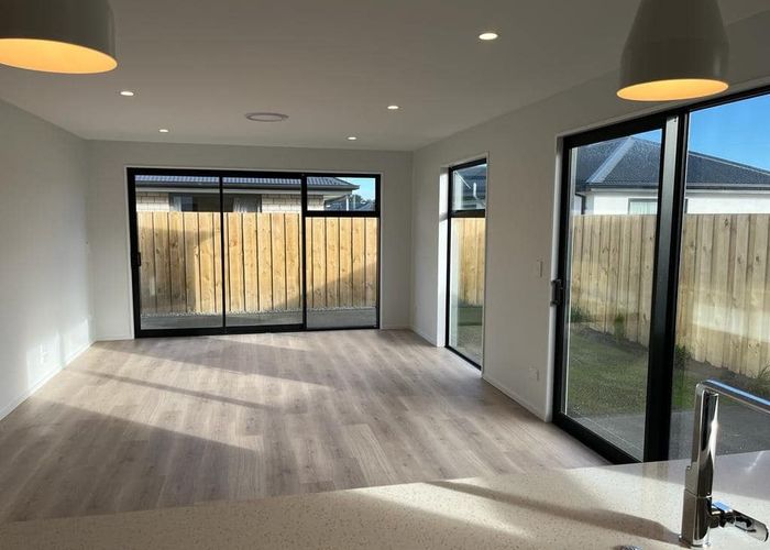  at 19 Borthwick Street, Belfast, Christchurch City, Canterbury