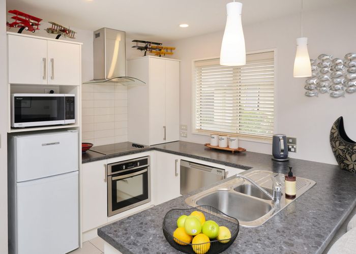  at 4/3 Oakridge Street, Halswell, Christchurch