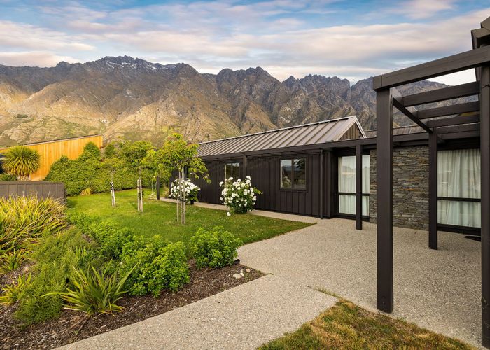  at 10 Ellesmere Avenue, Jacks Point, Queenstown