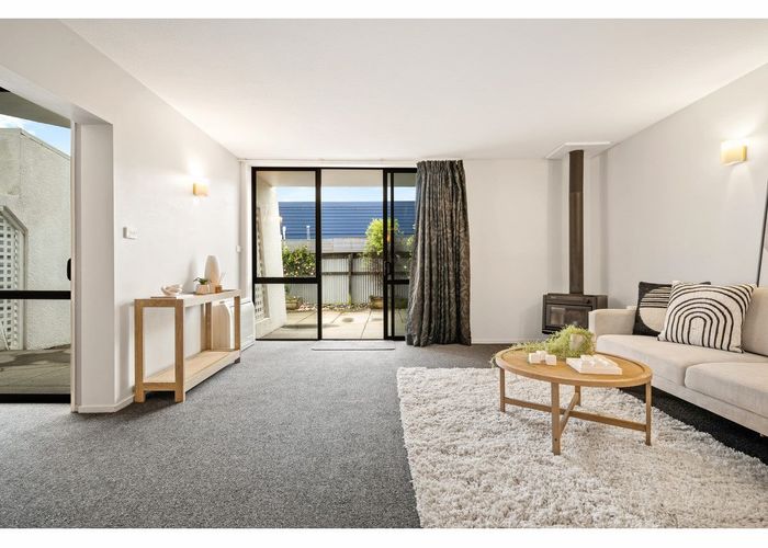  at 1/88 Antigua Street, Addington, Christchurch