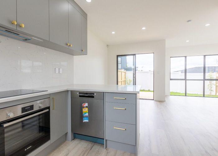  at 7/77 Glenmore Road, Sunnyhills, Manukau City, Auckland