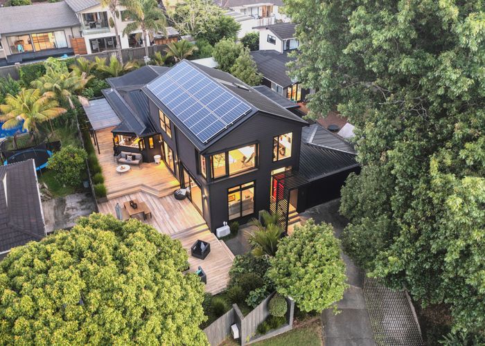  at 134 Fisher Parade, Farm Cove, Auckland