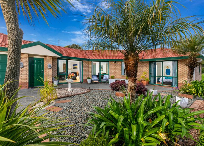  at 48 View Ridge Drive, Ranui, Auckland