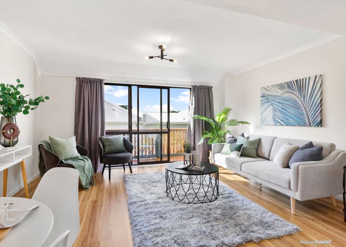  at 2/12 Vallance Street, Kilbirnie, Wellington