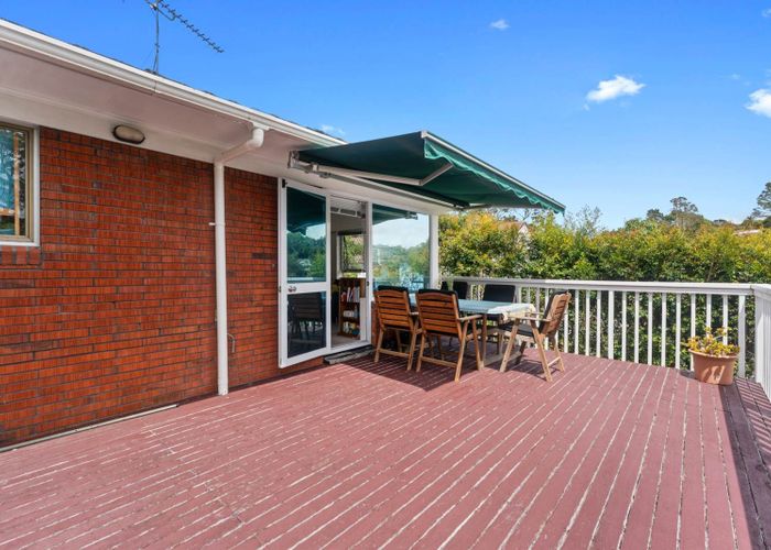  at 2/85 Stredwick Drive, Torbay, North Shore City, Auckland