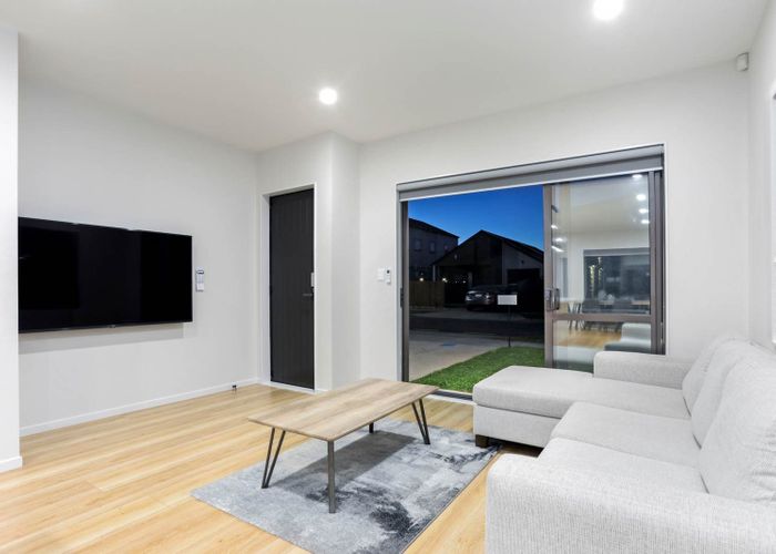  at 14 John Burn Road, Takanini, Auckland