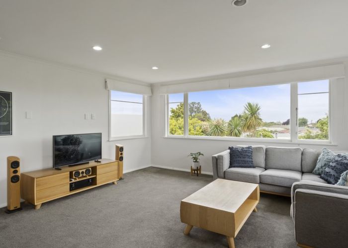  at 1 Fairfax Terrace, Frankleigh Park, New Plymouth