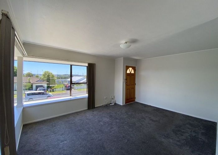  at 40 Barbados Drive, Unsworth Heights, North Shore City, Auckland