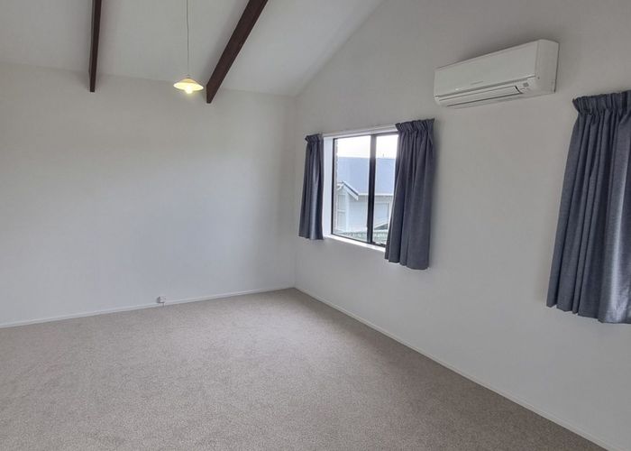  at 4 Mayfair Place, Westown, New Plymouth, Taranaki