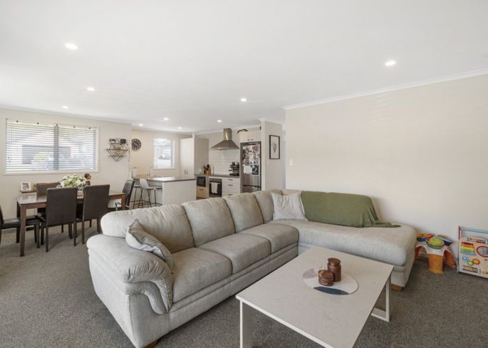  at 10 Pakanga Grove, Pyes Pa, Tauranga, Bay Of Plenty