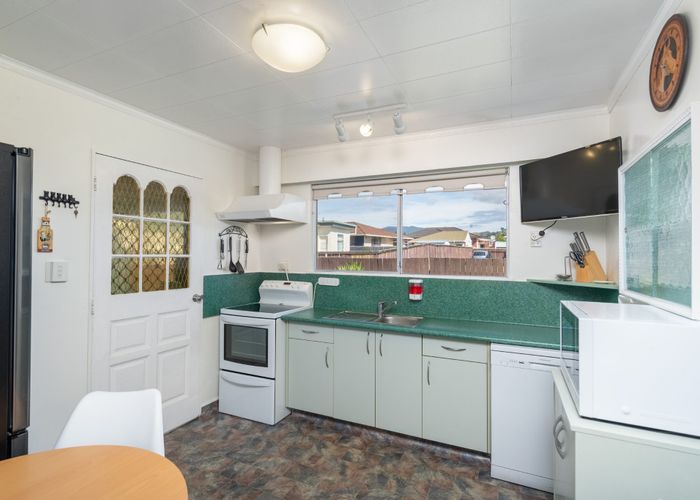  at 2A Victoria Street, Ebdentown, Upper Hutt, Wellington