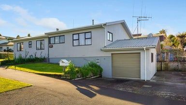  at 39 Dinsdale Road, Dinsdale, Hamilton