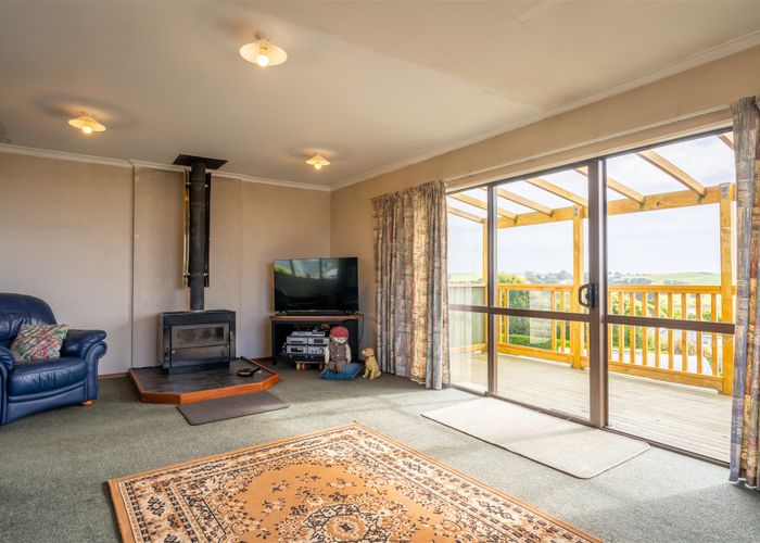  at 16 Semple Street, Kakanui