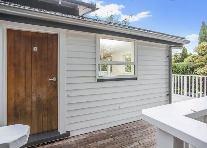  at 2/91 Sarsfield Street, Herne Bay, Auckland