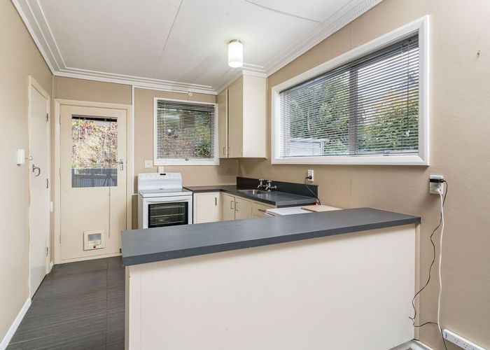  at 186 Kaikorai Valley Road, Bradford, Dunedin