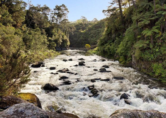  at 1378B State Highway 29, Omanawa, Omanawa