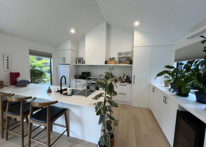  at 13A Lorna Street, Lynmouth, New Plymouth, Taranaki