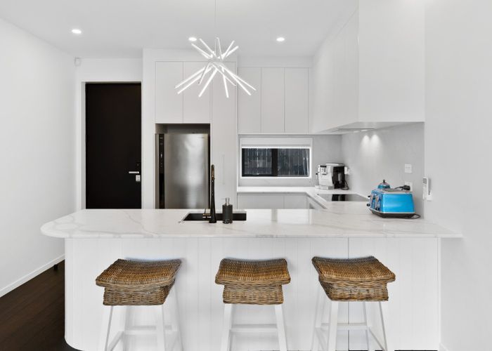  at 18B St Michaels Avenue, Point Chevalier, Auckland City, Auckland