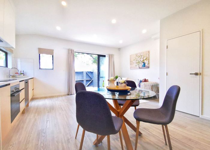  at 4/9 Peace Avenue, Mount Wellington, Auckland City, Auckland
